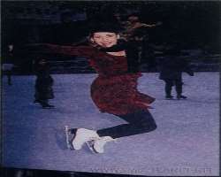 Acting is not only the field that she had gained appreciation but she is also popular as a figure skater, she gained a third place at the New York Sta